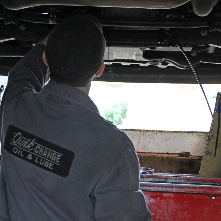 About Qwikchange Oil & Lube Vernon BC